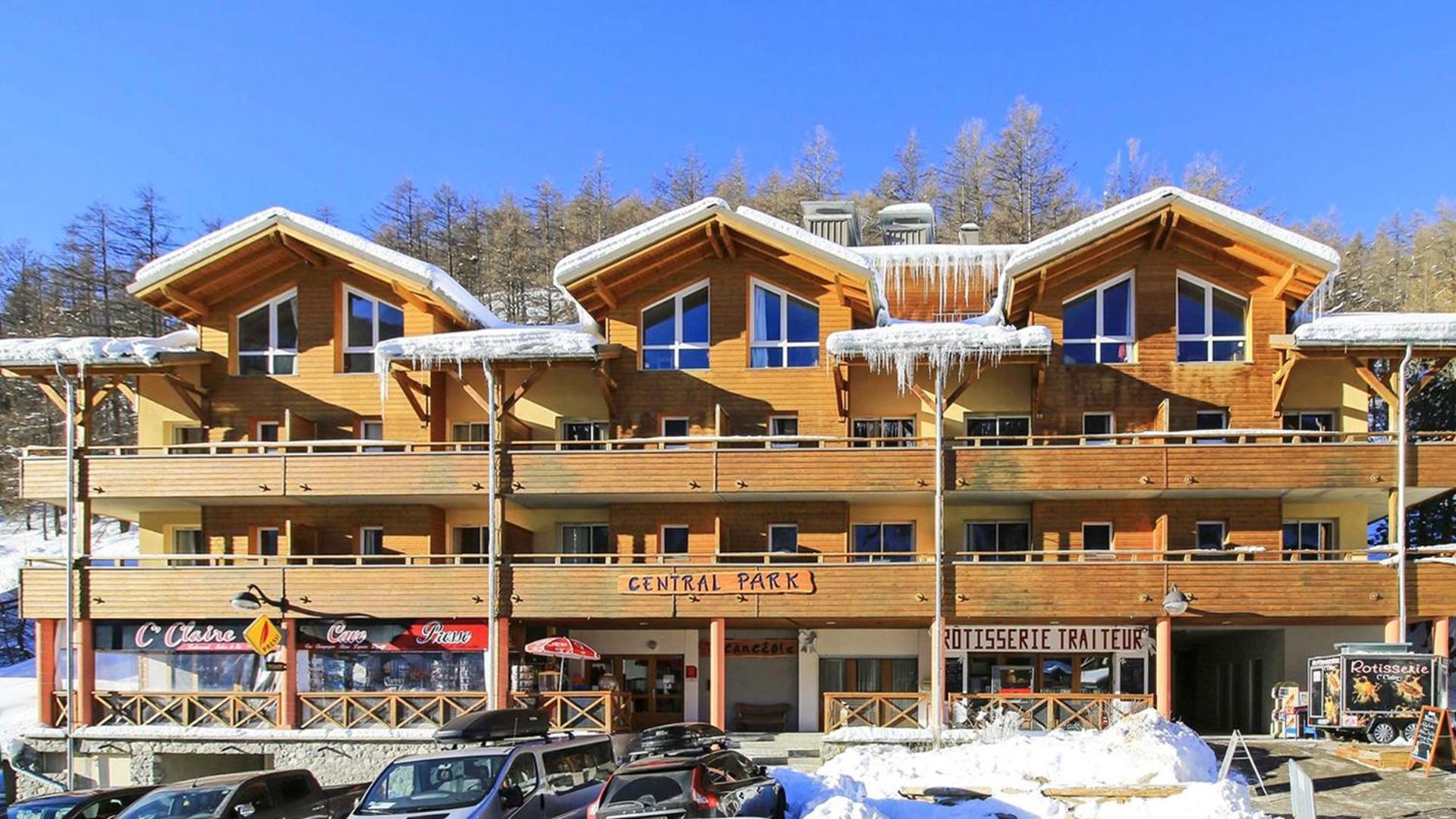 Vacanceole - Residence Central Park Allos Exterior foto